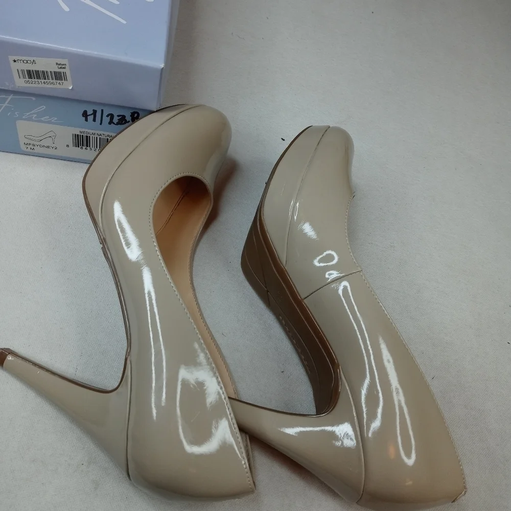 Marc Fisher 'MFsydney2' Pump Nude Patent Leather p